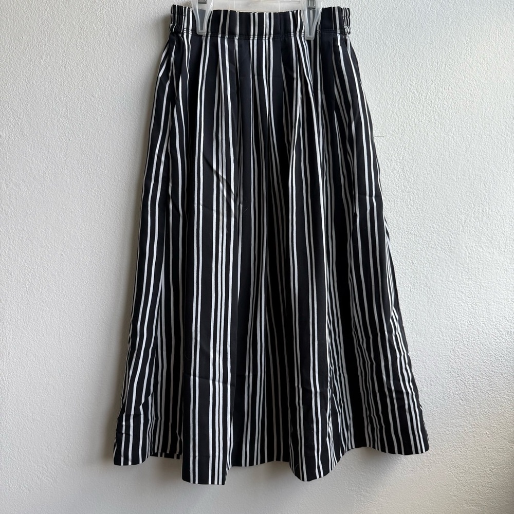 H&M Black and White Striped Midi Skirt